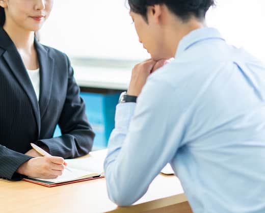 カウンセラーとの希望条件ヒアリングシーン